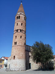 Caorle - campanile (foto di Alex Kornfeind)